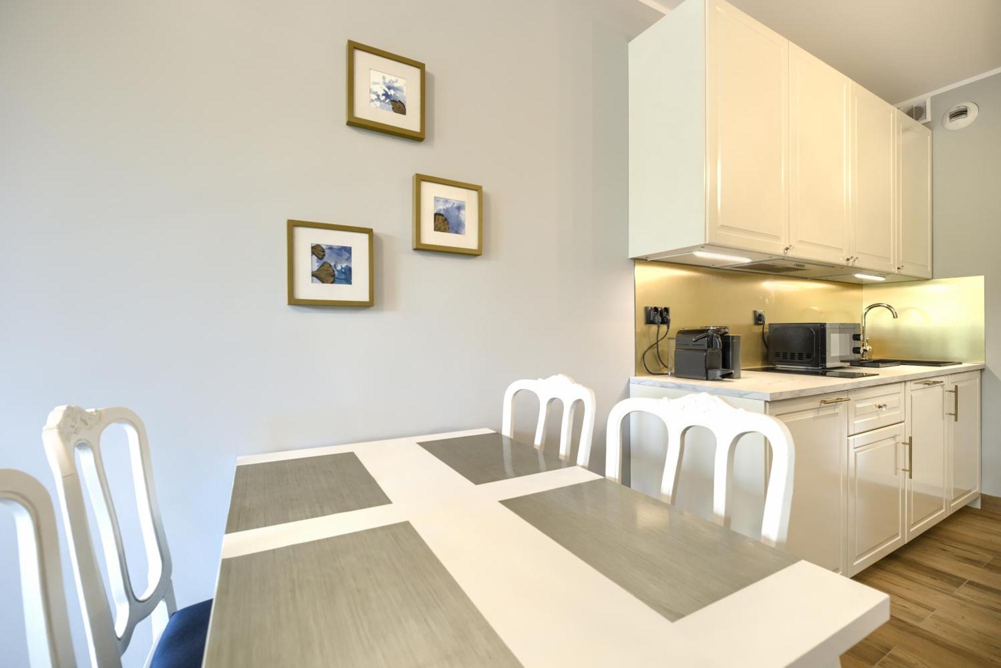 Aboutartapartments - By The River วรอตซวาฟ ภายนอก รูปภาพ
