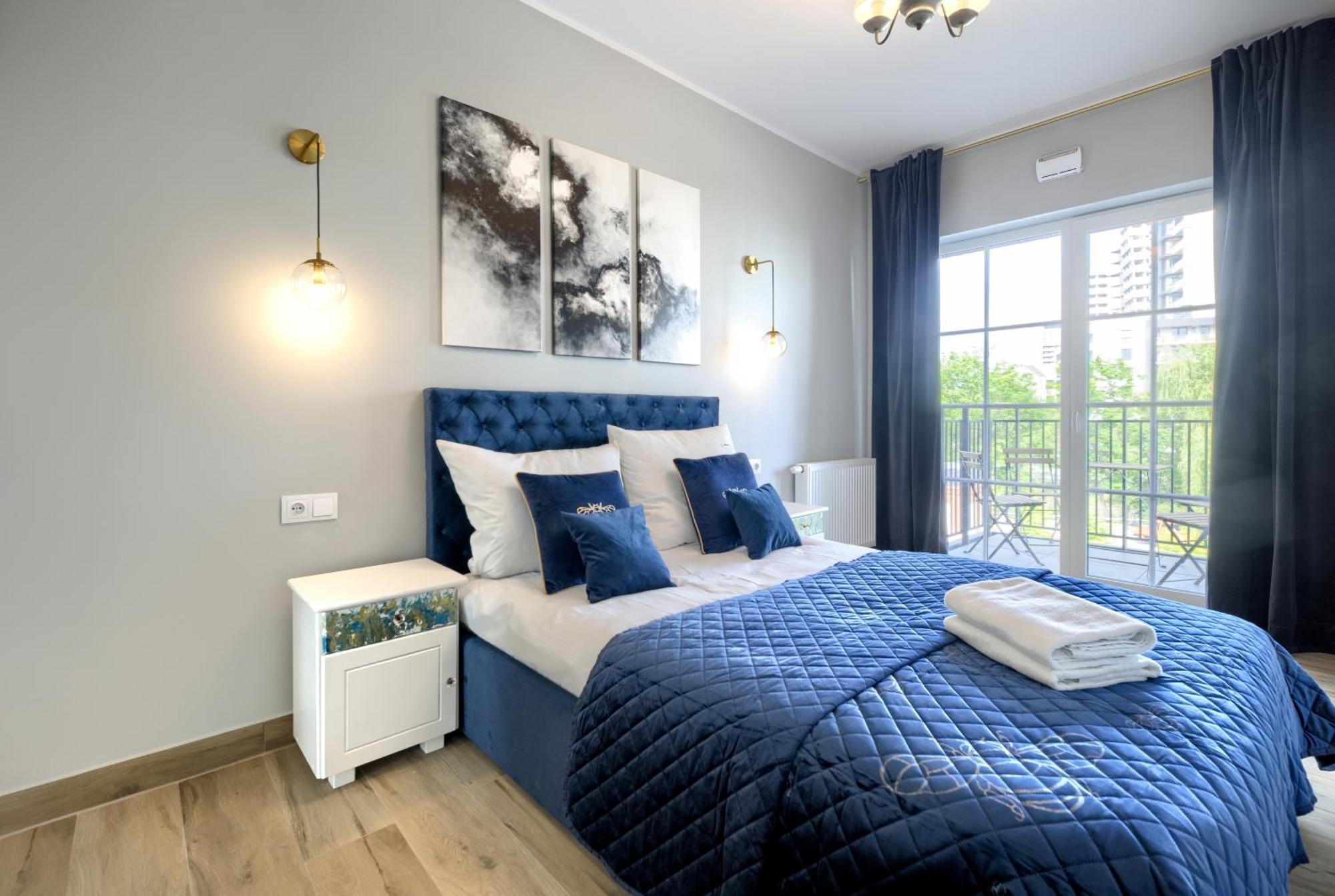 Aboutartapartments - By The River วรอตซวาฟ ภายนอก รูปภาพ